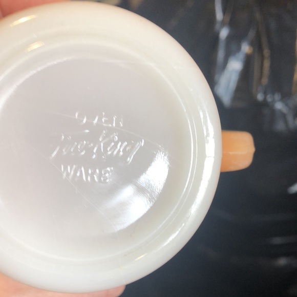 Fire King Peach lustre Vintage bowl, 2 mugs cups - Picture 7 of 17